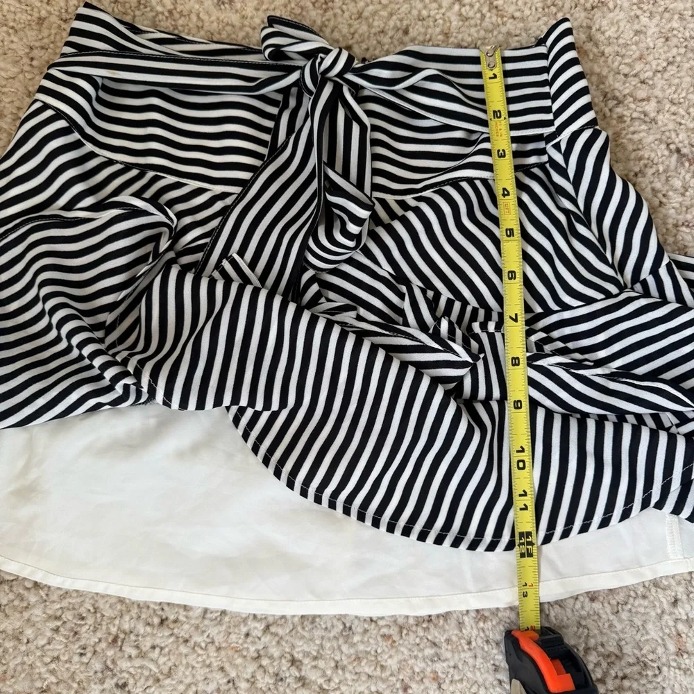Express Black and White Striped‎ Ruffle Mini Skirt with adjustable tie Y2K style